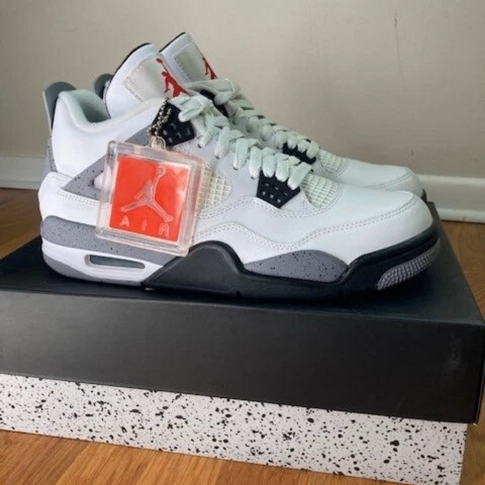Air Jordan 4 Retro White Cement Sneakers